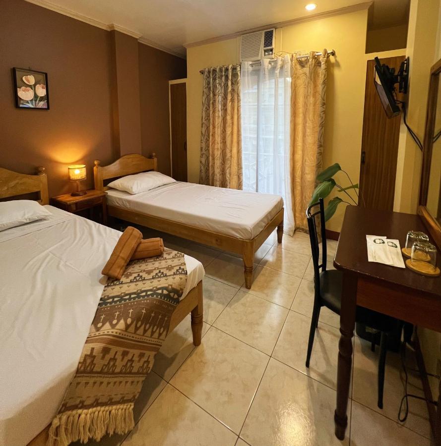 Balayong Pension Puerto Princesa Екстер'єр фото