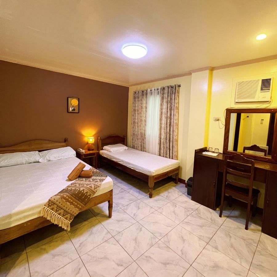 Balayong Pension Puerto Princesa Екстер'єр фото