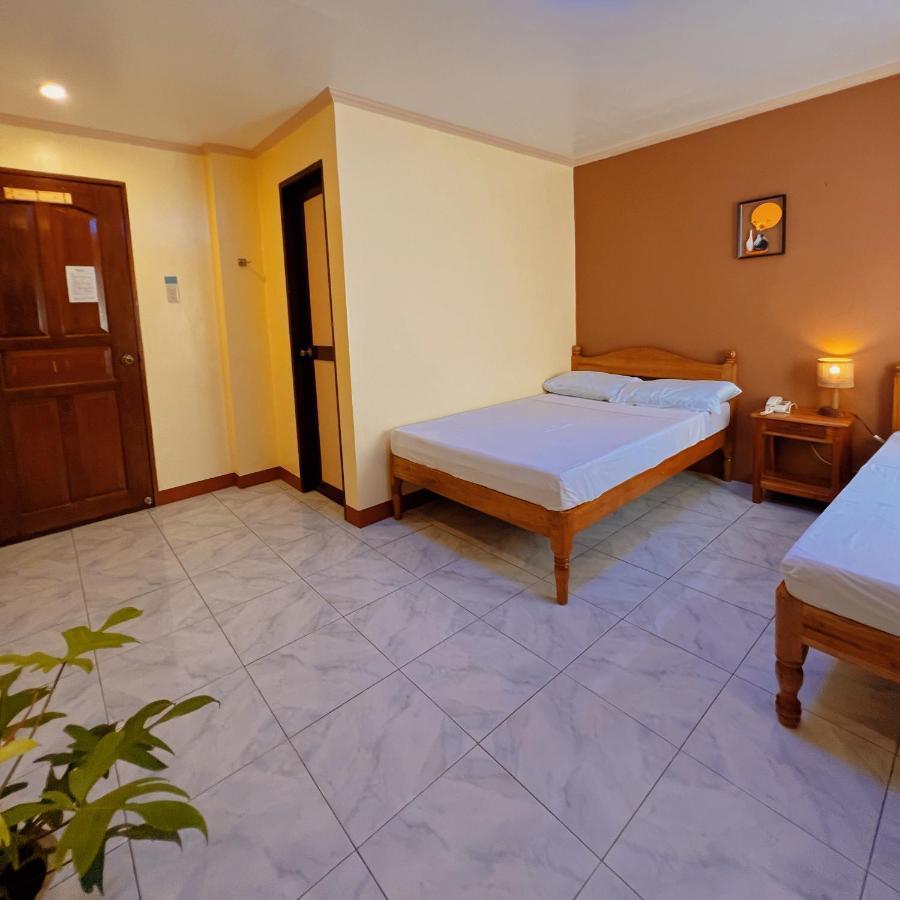 Balayong Pension Puerto Princesa Екстер'єр фото