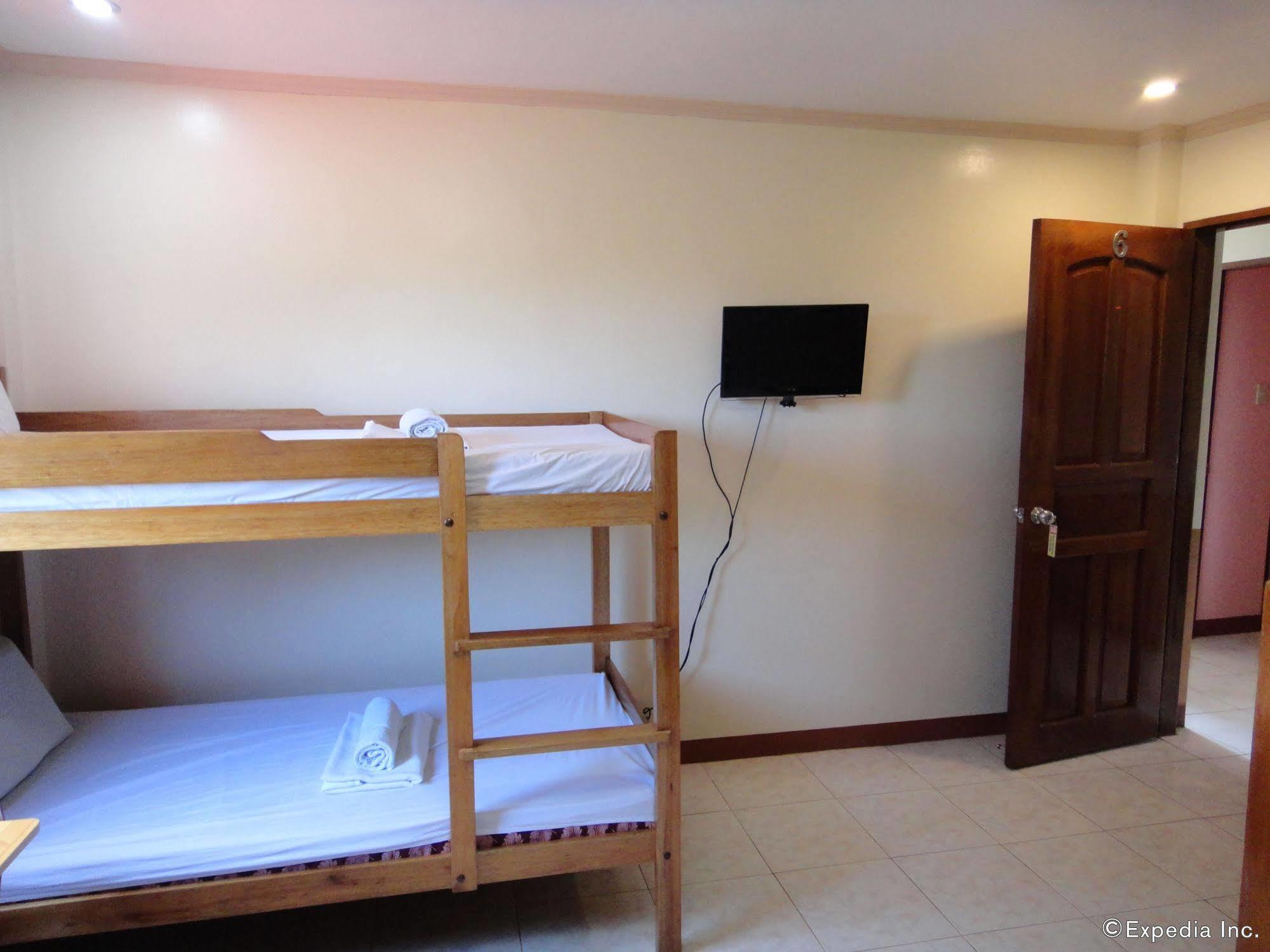 Balayong Pension Puerto Princesa Екстер'єр фото