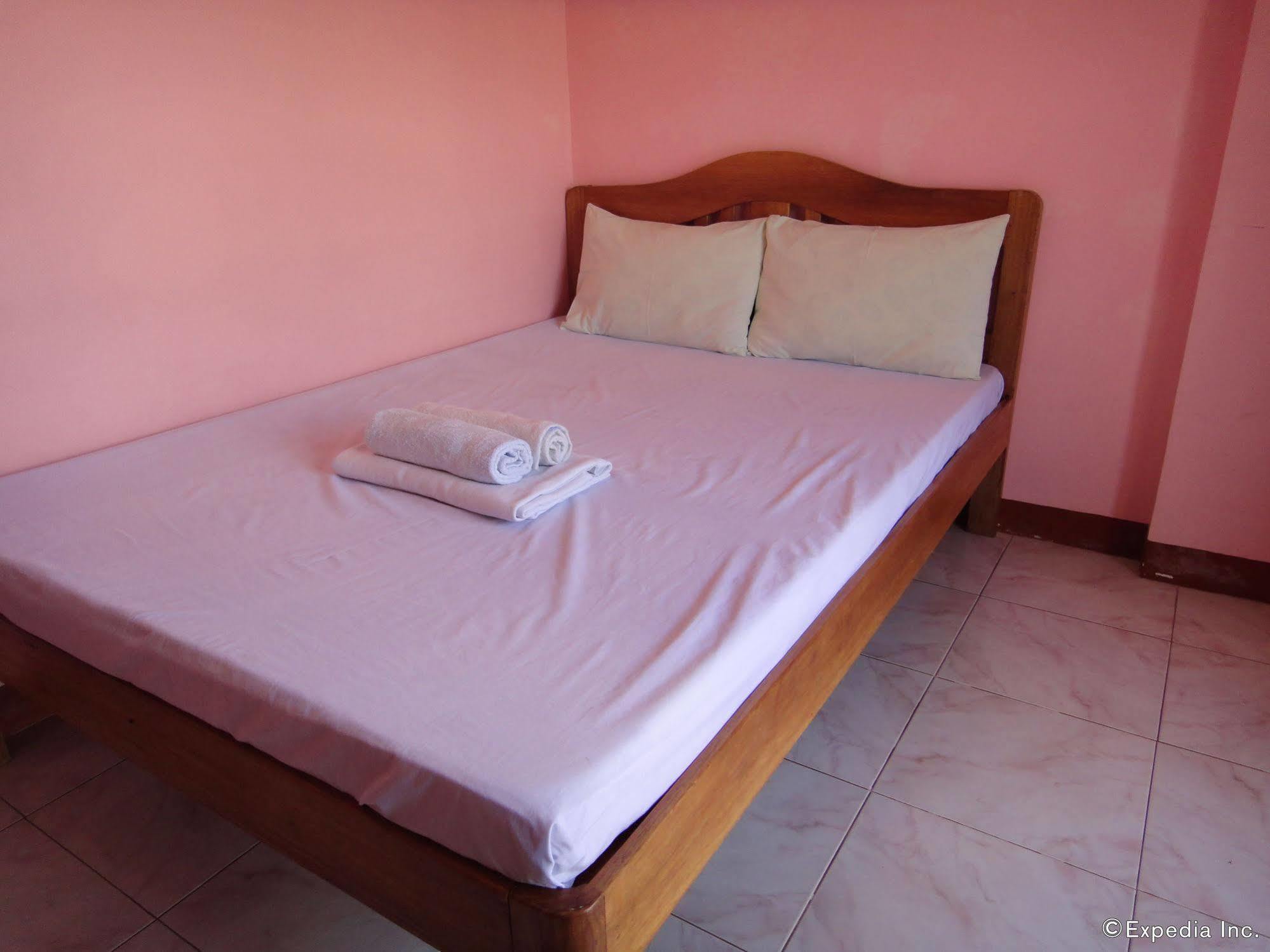 Balayong Pension Puerto Princesa Екстер'єр фото