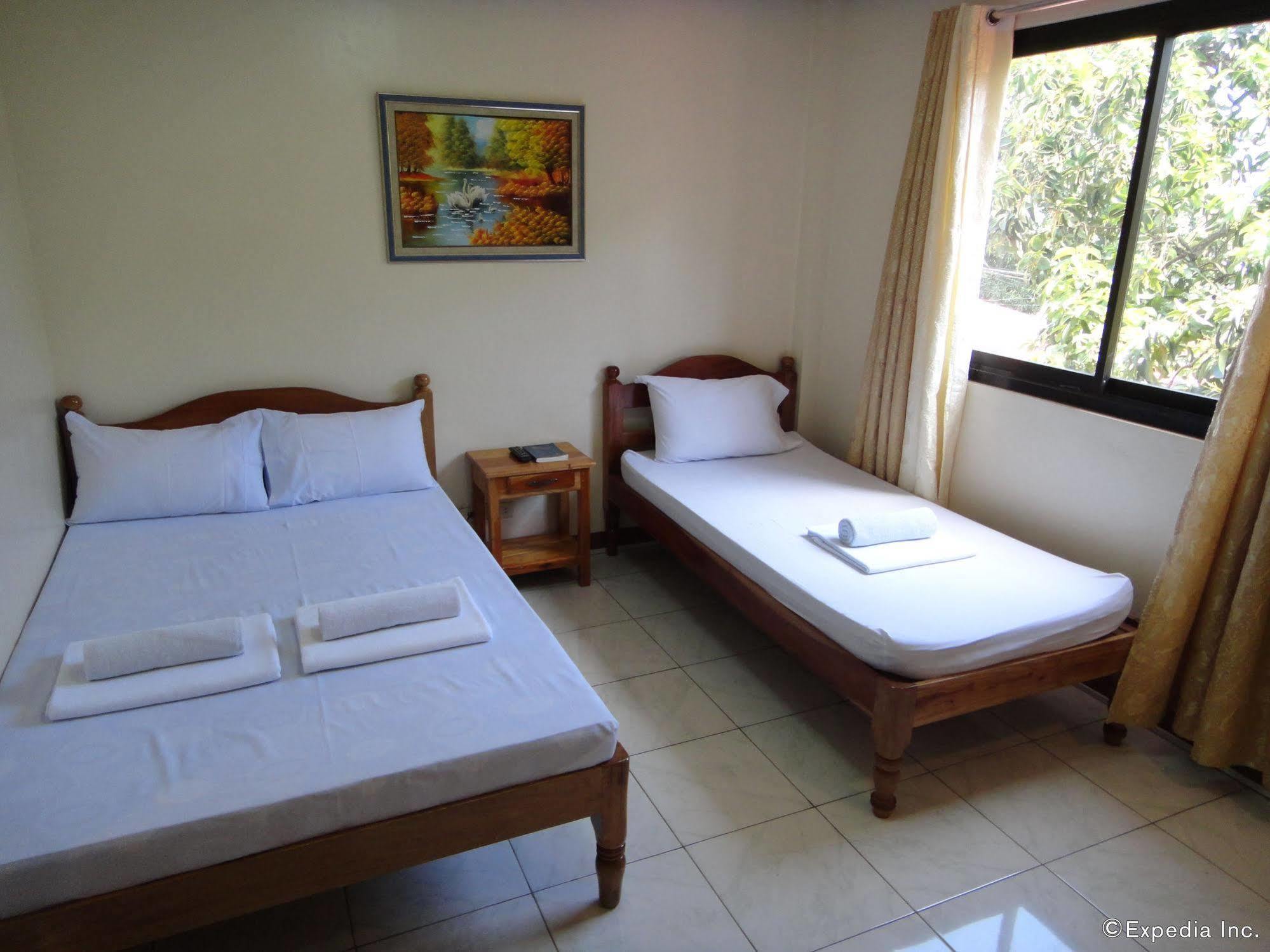 Balayong Pension Puerto Princesa Екстер'єр фото